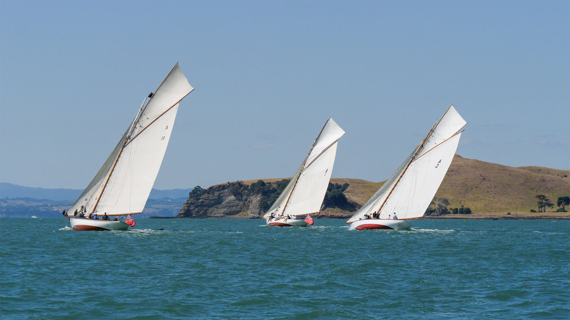 Winter series classic yacht racing